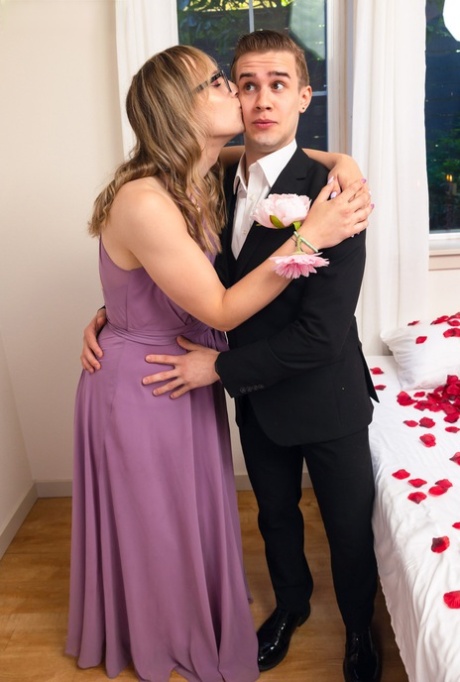 sukienka transseksualna porno wysokiej jakości archiwum