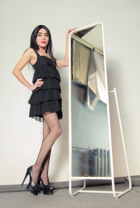 visoke pete transvestita besplatni seksi galerija