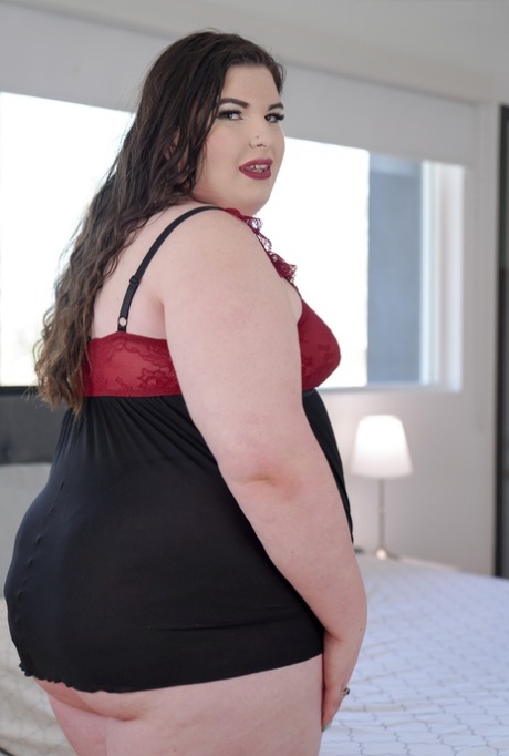 büyük beden travesti sanat çıplak fotoğraflar