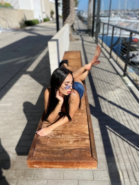 latino naočale besplatni porno slike