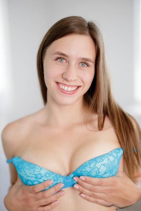 see through bra sexy pictures