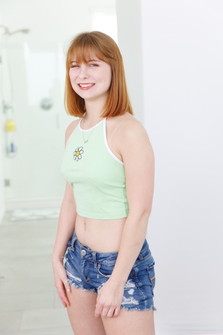 Ginger Grey xxx pornstar photo