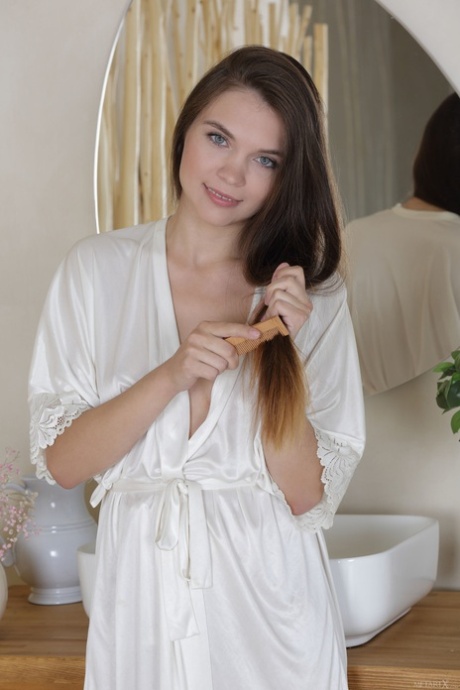Adriana Fawn nudes actress photos