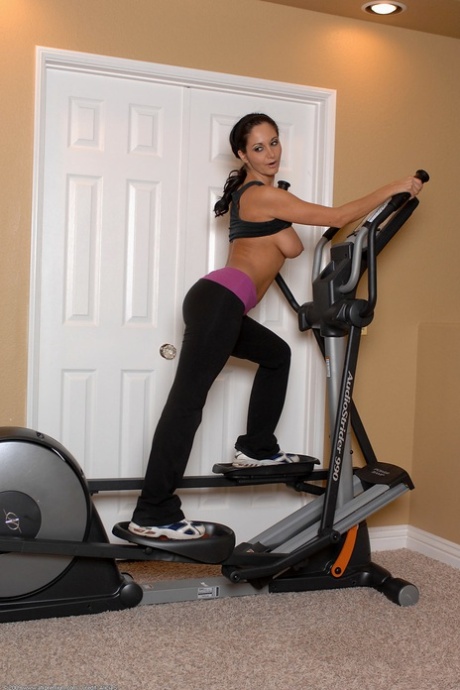 milf fitness HD exclusivo imagen