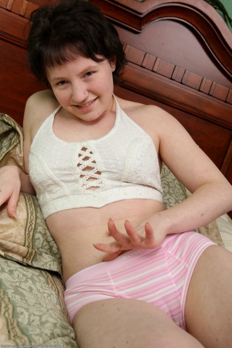 short hair teen free sexy galleries