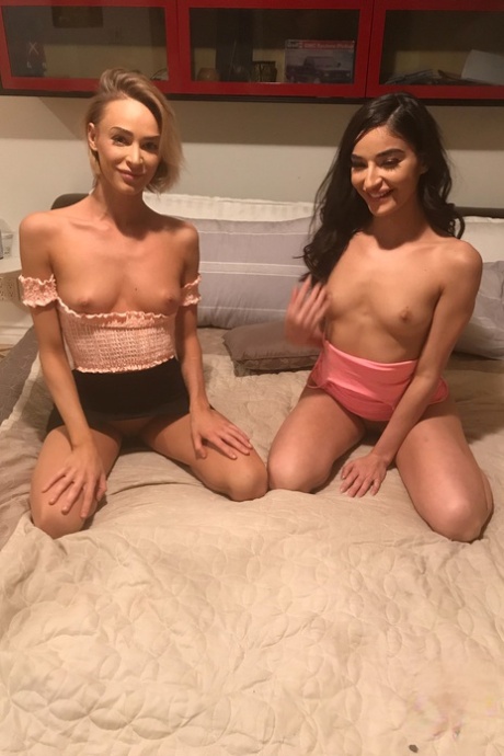 Emily Willis model img