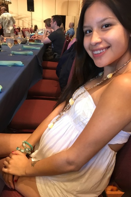 nhìn xuyên qua quần lót xxx nóng bỏng hình ảnh