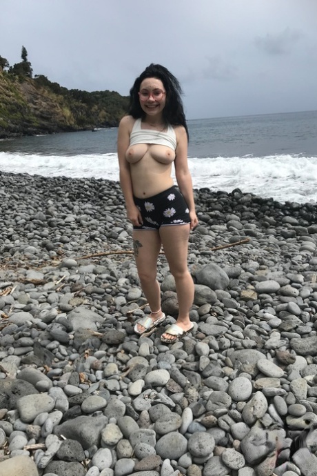 sandal sempurna gambar