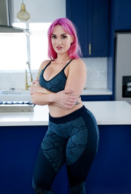 Siri Dahl star hot archive