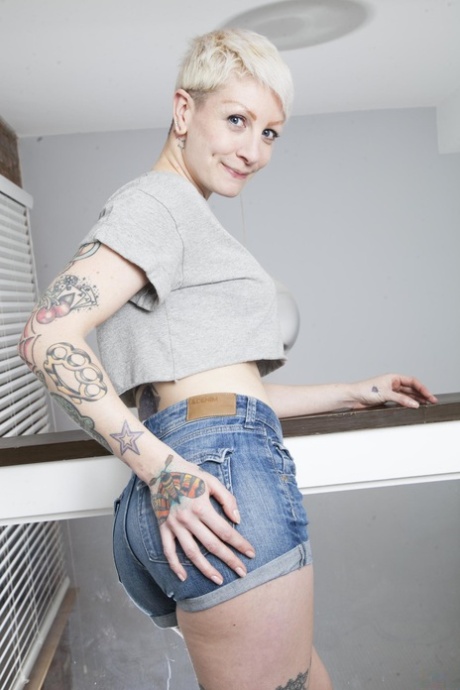 pequeño culo grande hermosa xxx imágenes