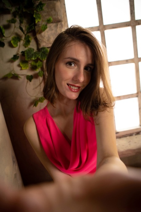 Lillie Pie free actress photo