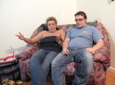 kurvet blond milf sexet gratis billeder
