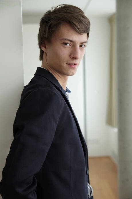 Tommy Hunter xxx model gallery