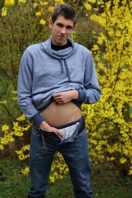 CFNM stříkání žhavá erotika obrázky
