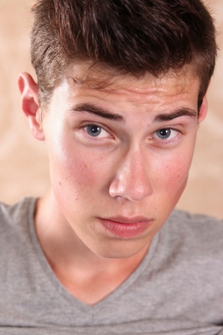 Twink exklusive nette galerie
