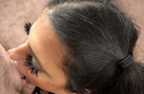 BBW عميق الحلق عارية ساخنة صورة