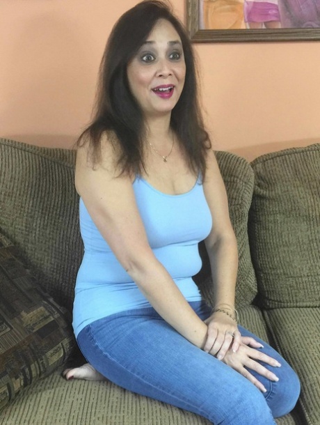 Logan Drake sexy star pics