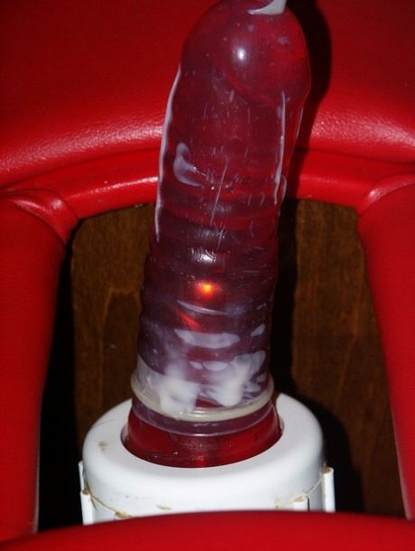 menunggangi dildo porno foto