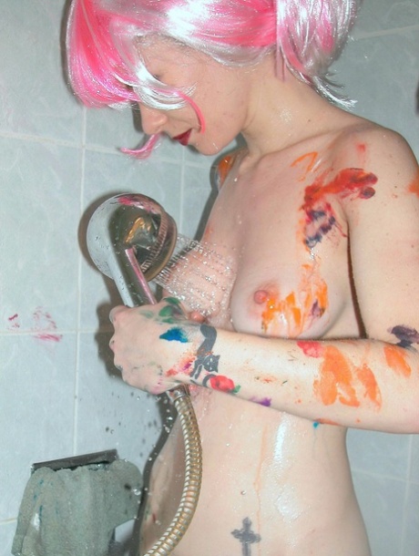 bath free porn picture