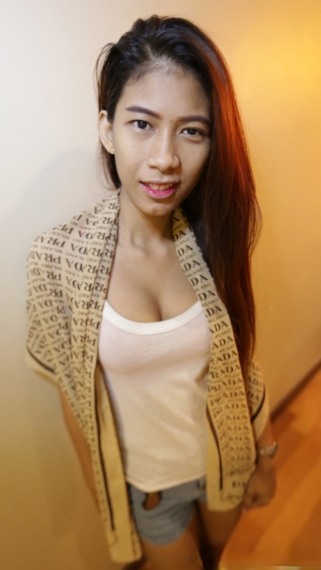 asiatische Amateurin exklusive nackte bilder