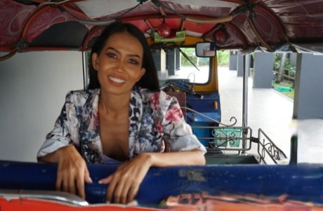 milf thaïlandaise nus sexy des photos