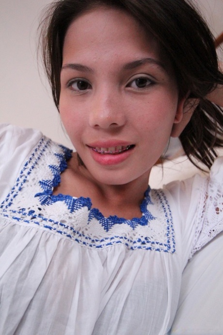 adolescente filipina caliente xxx imágenes