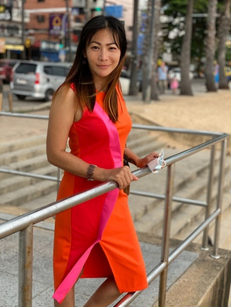 thailändsk milf erotisk pornografi bild