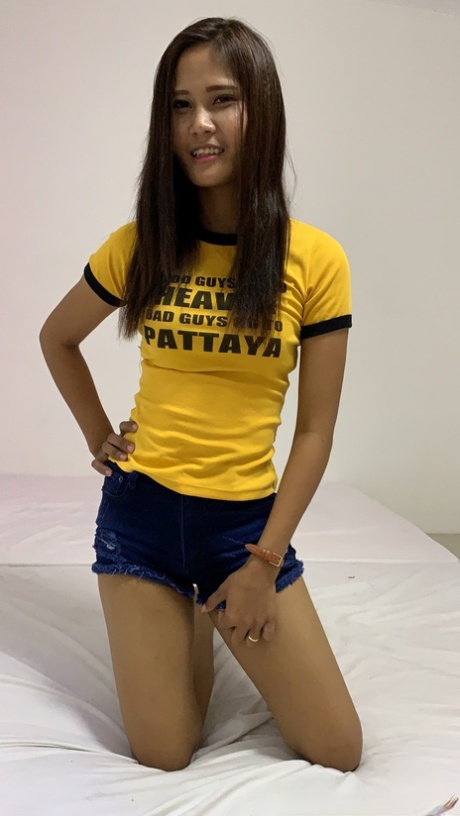 liten asiatisk hd hot bilder