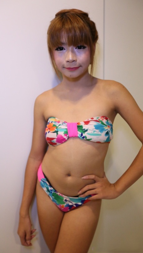 bikini de travesti sexy de alta calidad imagen