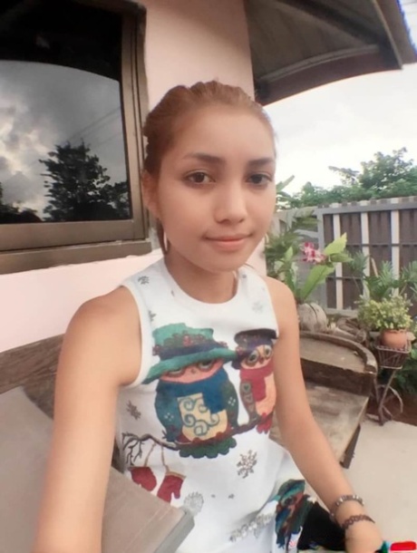 bellissimo ladyboy piuttosto meglio immagine