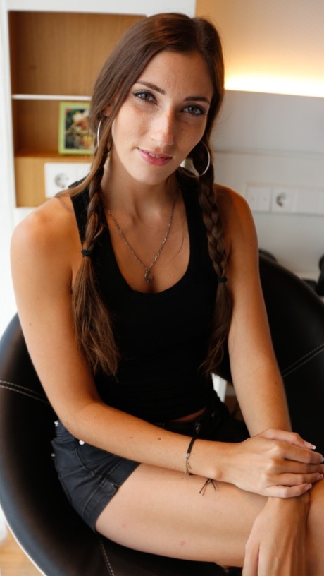 Clea Gaultier high quality pornstar pictures