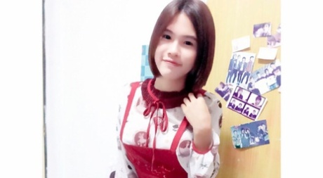 ladyboy nhỏ bé gợi cảm hình ảnh