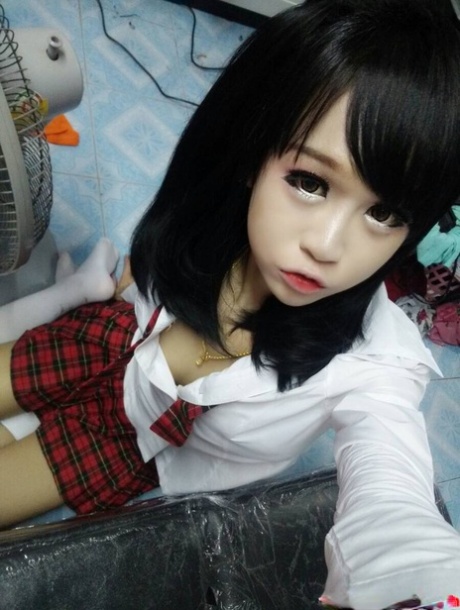 minik ladyboy mükemmel resim