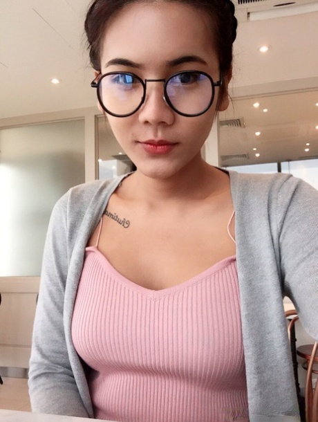 Ladyboy Mickey model best img