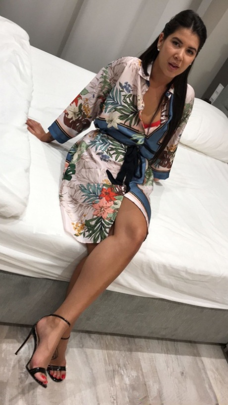 nyonya porno galeri