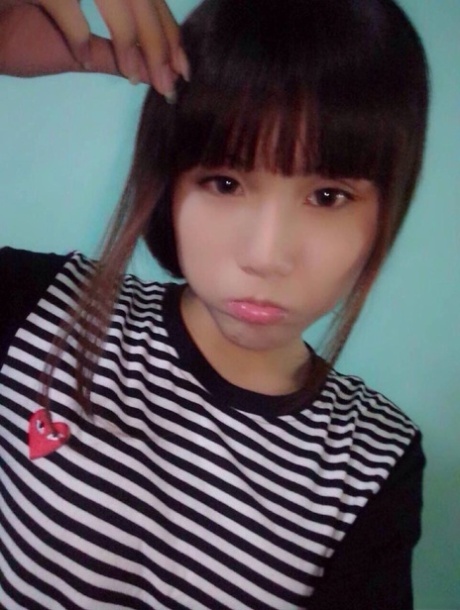 liten ladyboy xxx vacker galleri