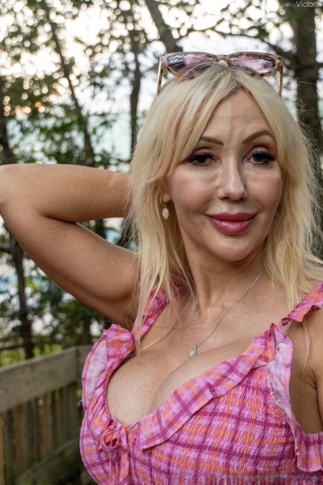 Victoria Lobov star hd archive