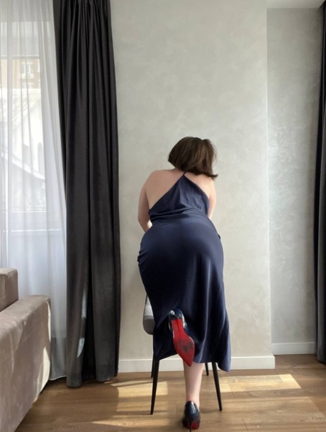 krilo za dekleta umetniška gola fotografija
