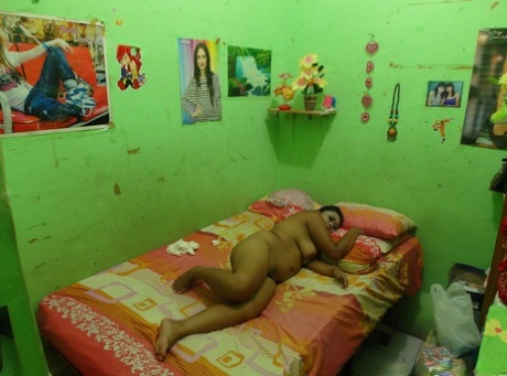 remaja asia montok porno galeri