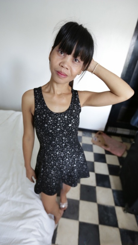 lille asiatisk sexet top arkiv