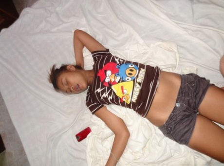 asiatische Shorts erwachsene sexy foto