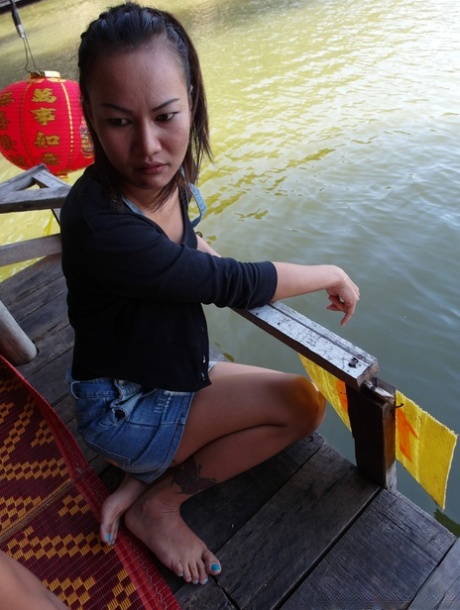 dirty feet porno archive