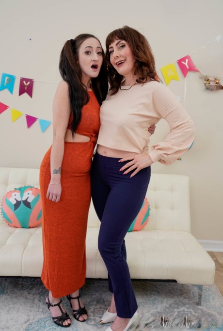 Melody Mynx best pornstar img