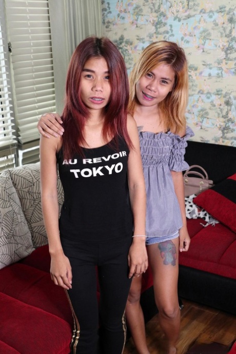 asian lesbian sexy nudes pic
