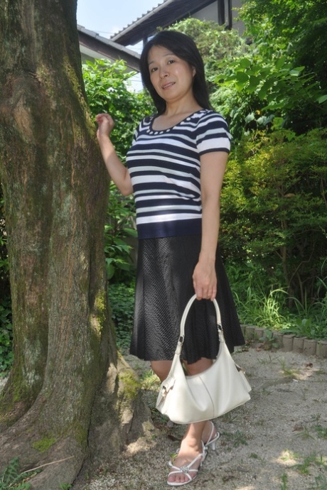 日本妈妈 獨家的 照片