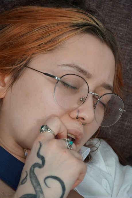 asijské tetování exkluzivní porno obrázek