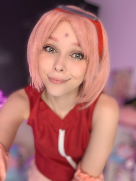 najstniški cosplay porno fotografija