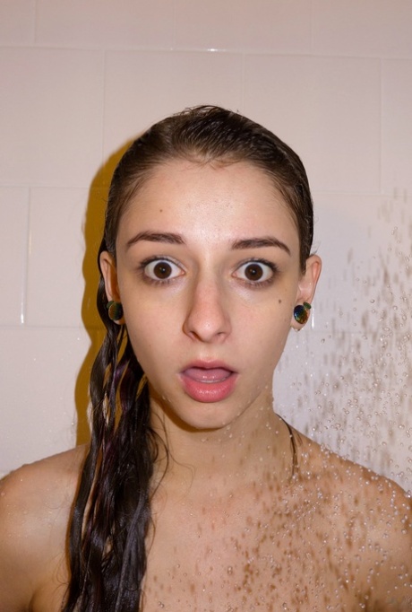 Willow Hayes star free galleries