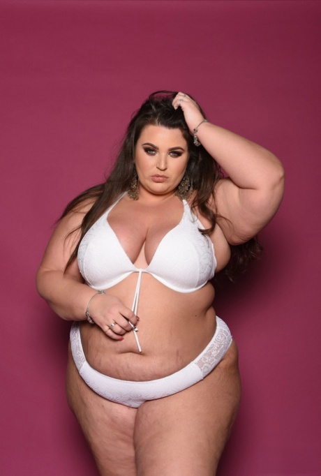 bikini krupnih grudi lijepo slike