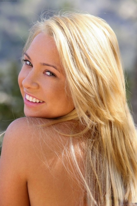tynd teenager bikini hot erotisk Foto